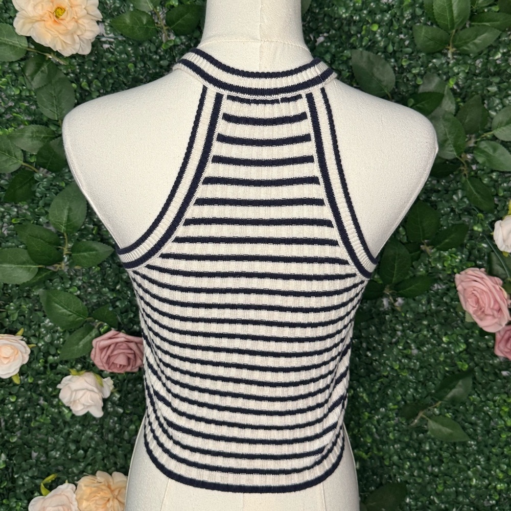 Striped Cropped Halter Top - Picture 5 of 6